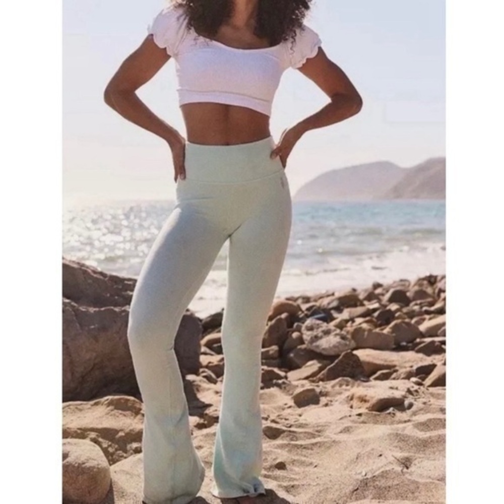 NWT XS/S Free People Movement Soul Flare